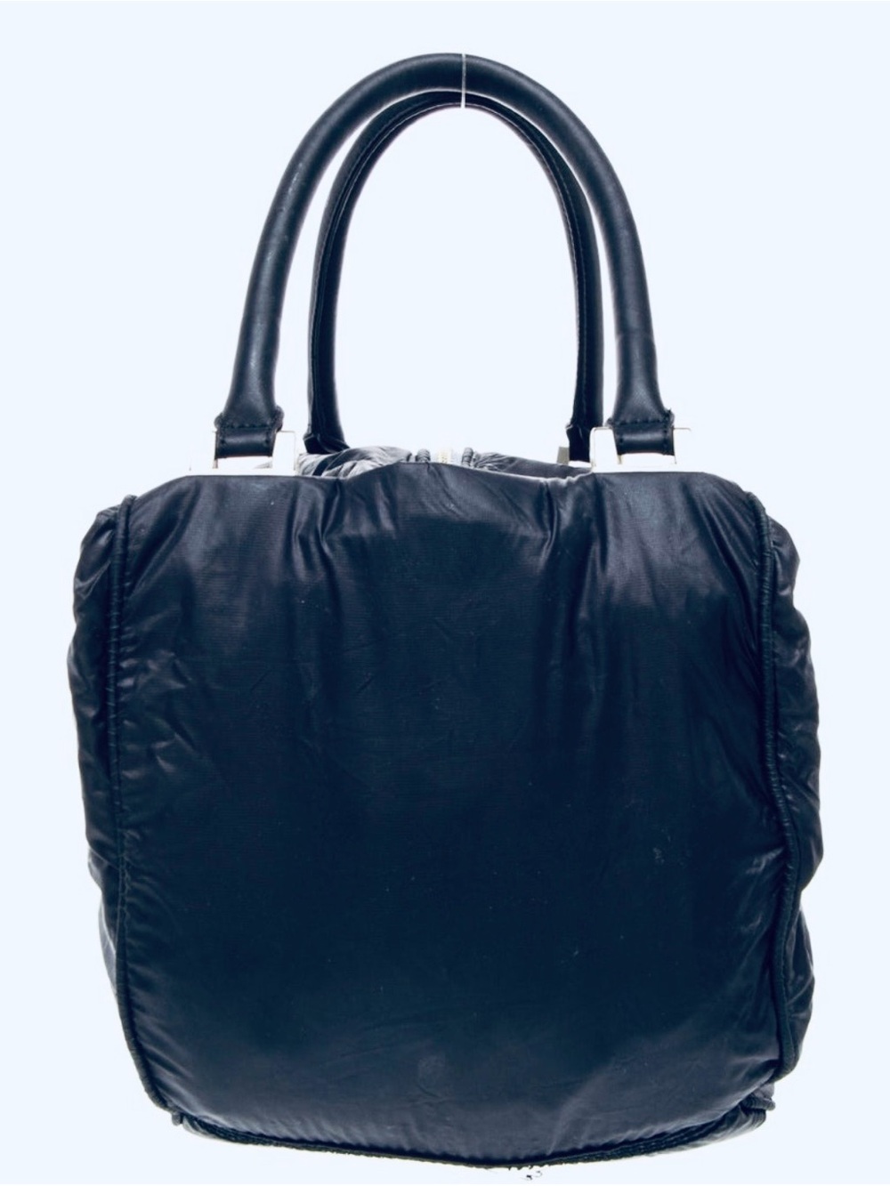 Diesel bag with Front Pocket and Gold plated hardware. Tons storage - Picture 11 of 16
